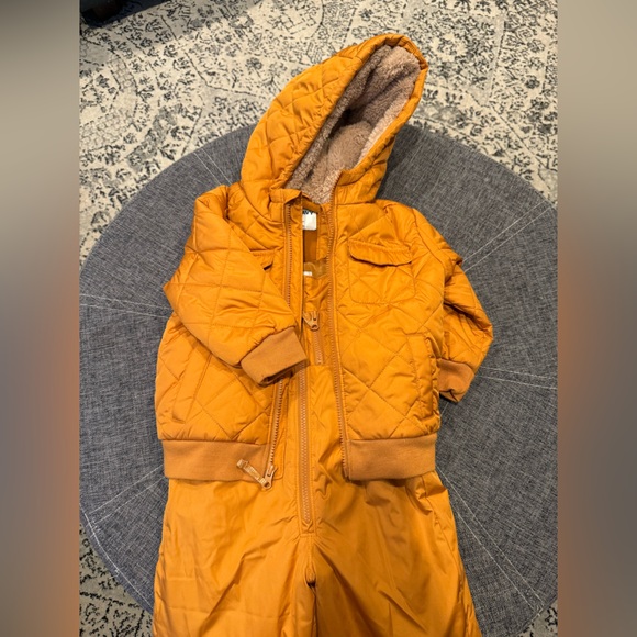 Old Navy Bright Orange/Yellow 2 Piece Snow Suit Set (size 2T) - Picture 1 of 4